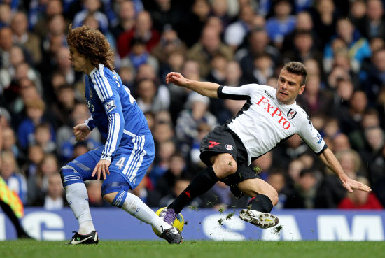 电讯报：杜库雷、齐耶赫等73人联名致信欧足联，要求禁赛以色列