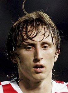 名记：利物浦中场莫顿将在周二正式签约加盟里昂