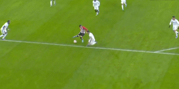 高层力挺斯洛特！利物浦敲定萨拉赫处罚，埃及球星恐无缘最后两战