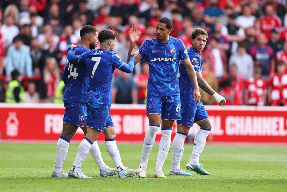 卡雷拉斯：我的位置是左边卫，但能适应教练在任何时候的要求